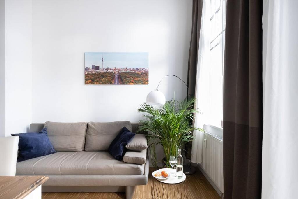 Sc 05 By Rockchair Apartments L Superhost Status L 2 Bedrooms Boxspringbeds Balcony Elevator - Cozy Family & Business Flair Welcomes You! Berlin Exterior photo